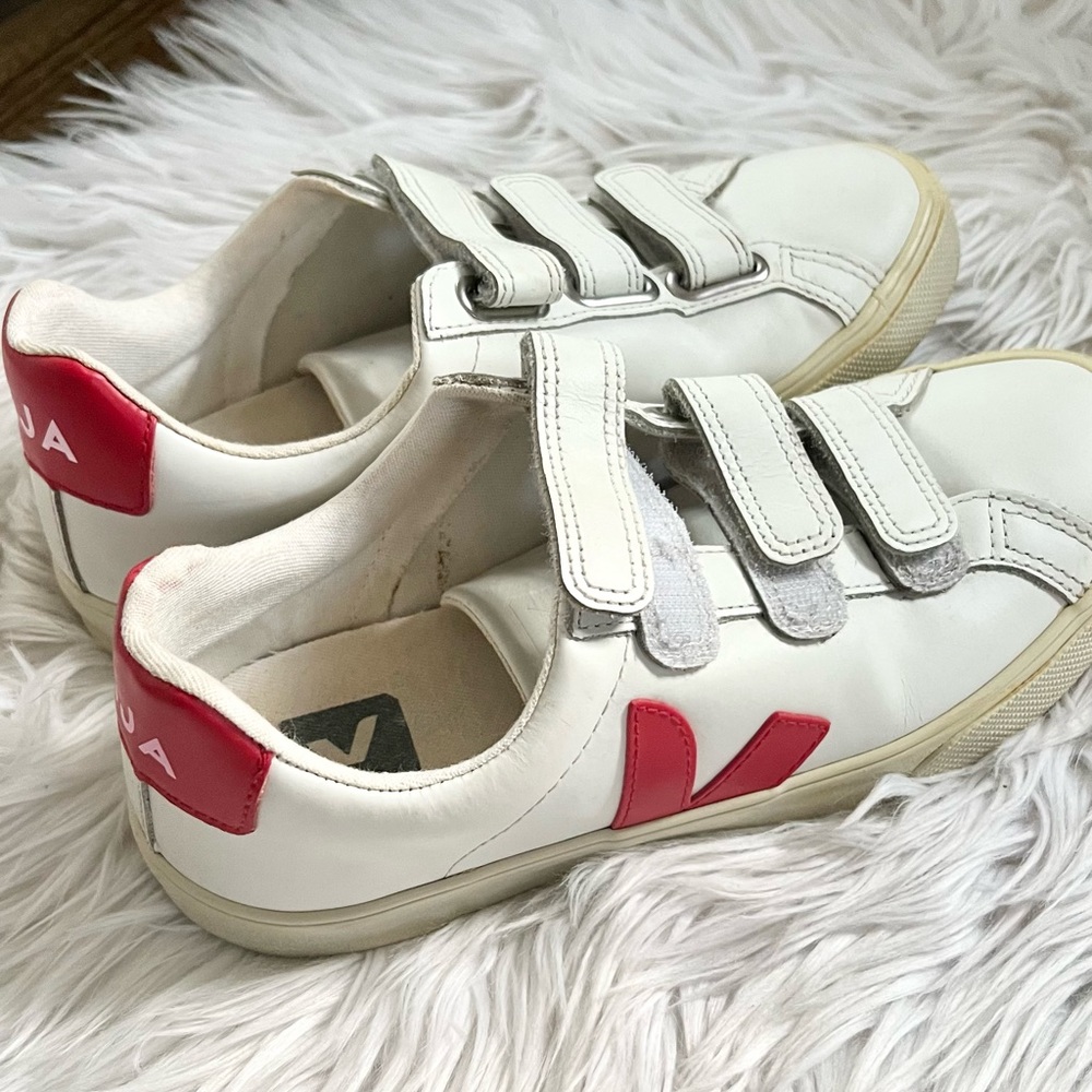 Veja Sneakers